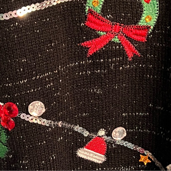 Karen Scott Black Sweater with Festive Accents size 3X - Picture 5 of 13